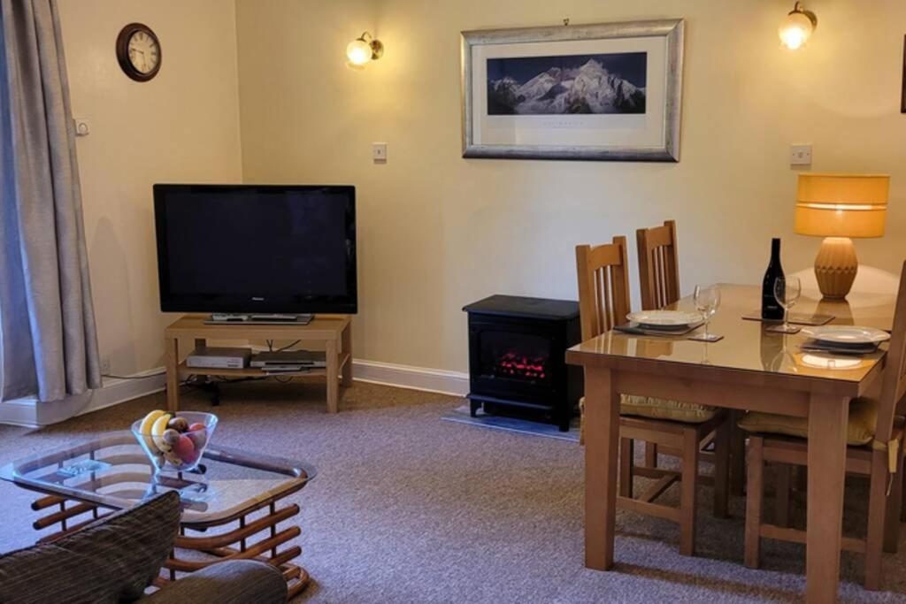 Pitlochry North Wing Apartment - Very Central Ngoại thất bức ảnh