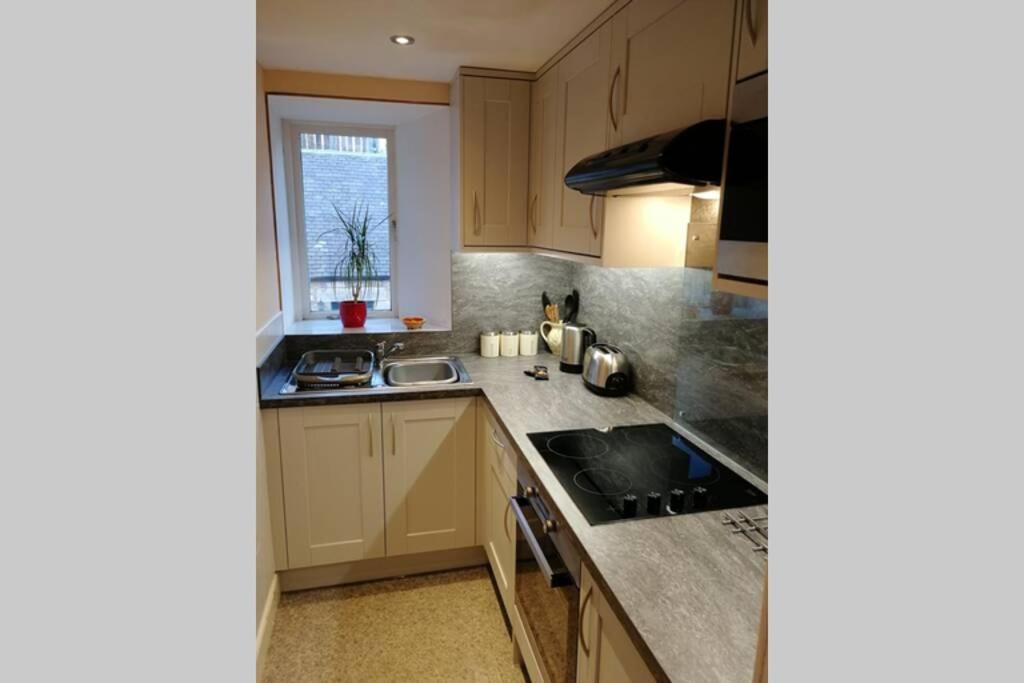 Pitlochry North Wing Apartment - Very Central Ngoại thất bức ảnh